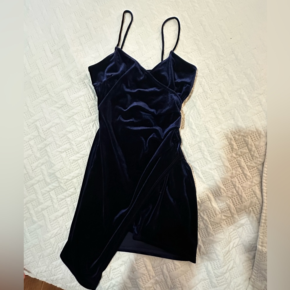 Velvet blue dress